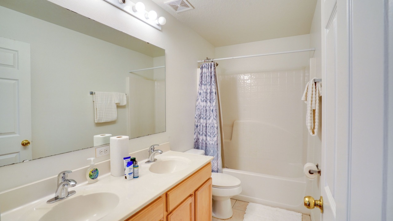 Photo of Bathroom in Port Saint Lucie