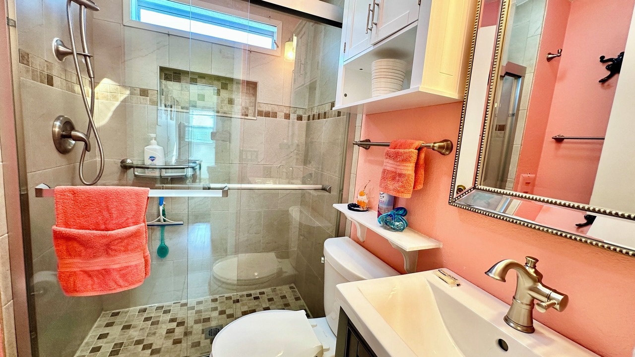 Photo of Bathroom in Nettles Island