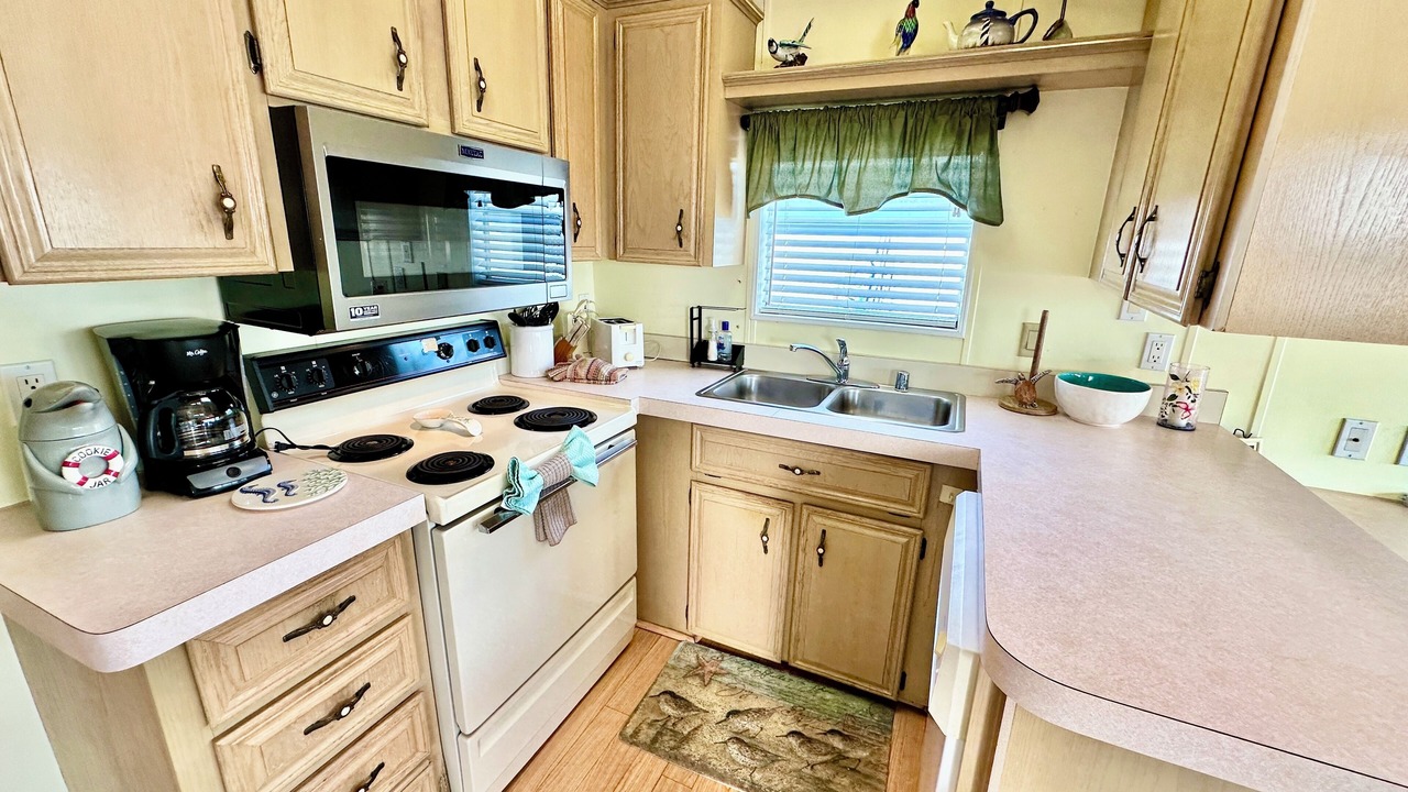Photo of Kitchen in Nettles Island