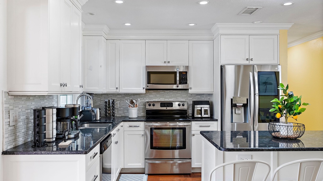 Photo of Kitchen in Town N County Park