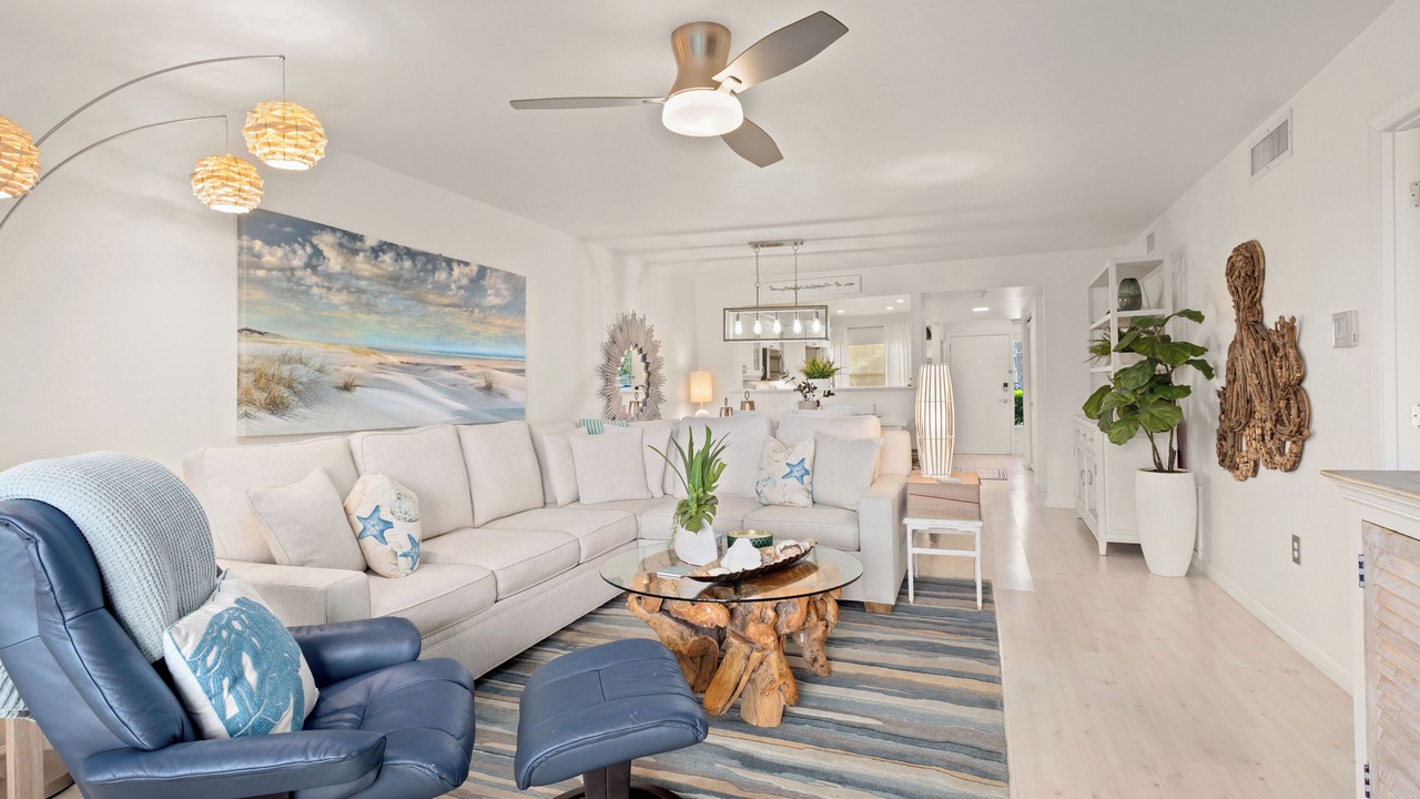 Photo of Livingroom in Siesta Key
