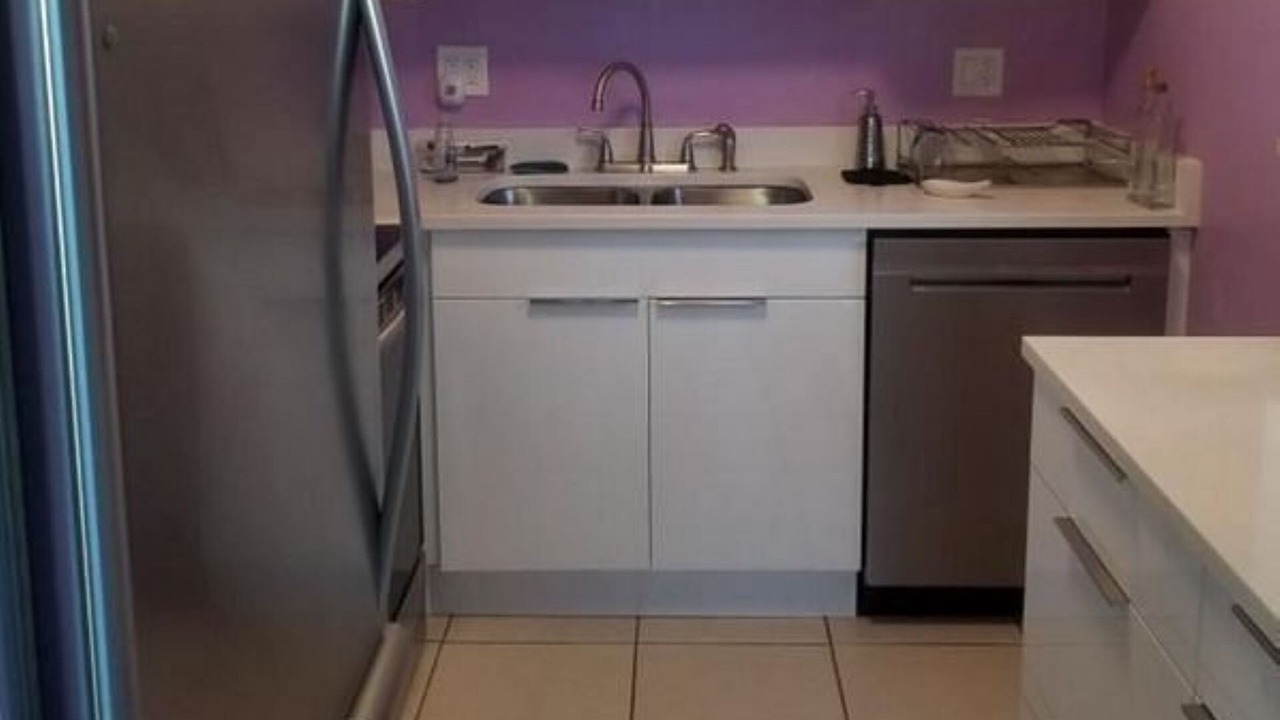 Photo of Kitchen in Lake Worth Corridor