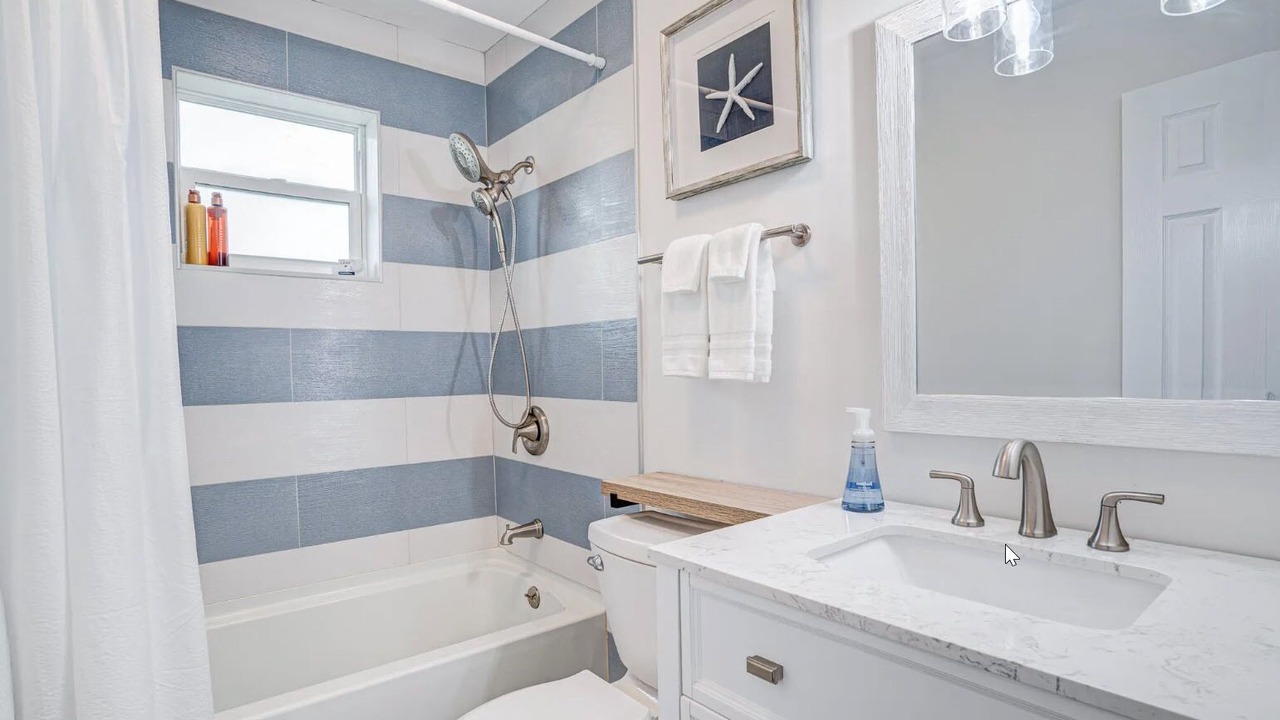 Photo of Bathroom in North River Shores