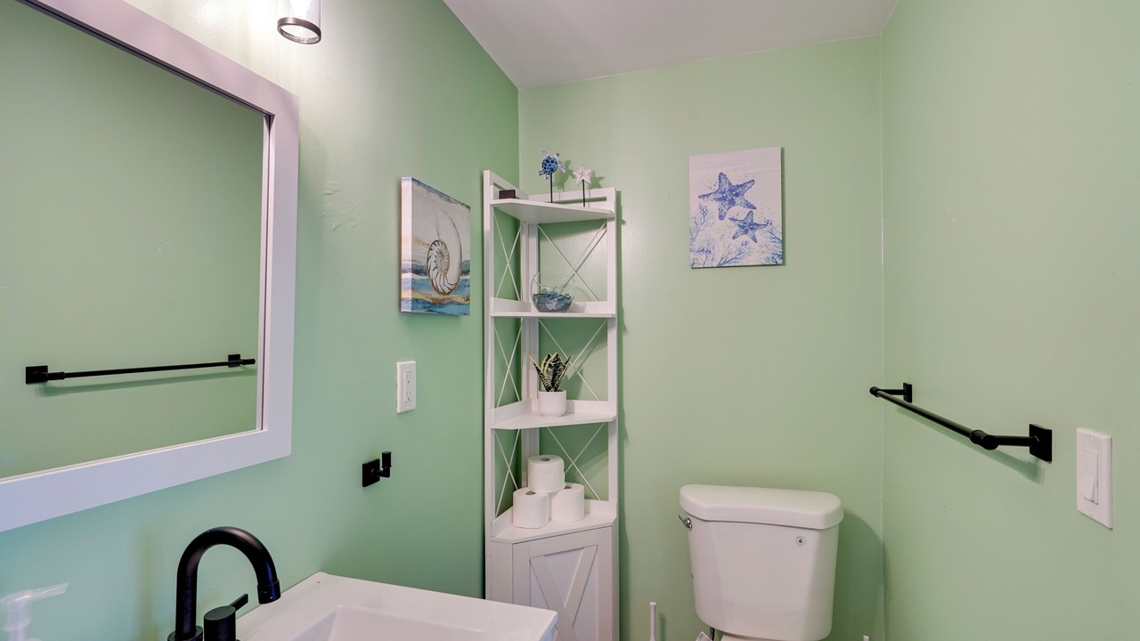 Photo of Bathroom in Yacht Club
