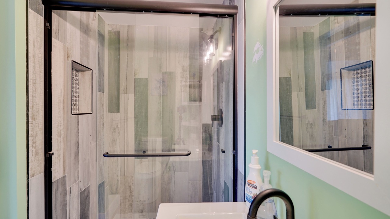 Photo of Bathroom in Yacht Club