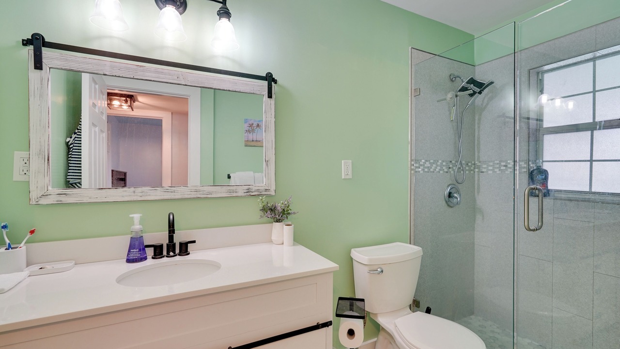 Photo of Bathroom in Yacht Club
