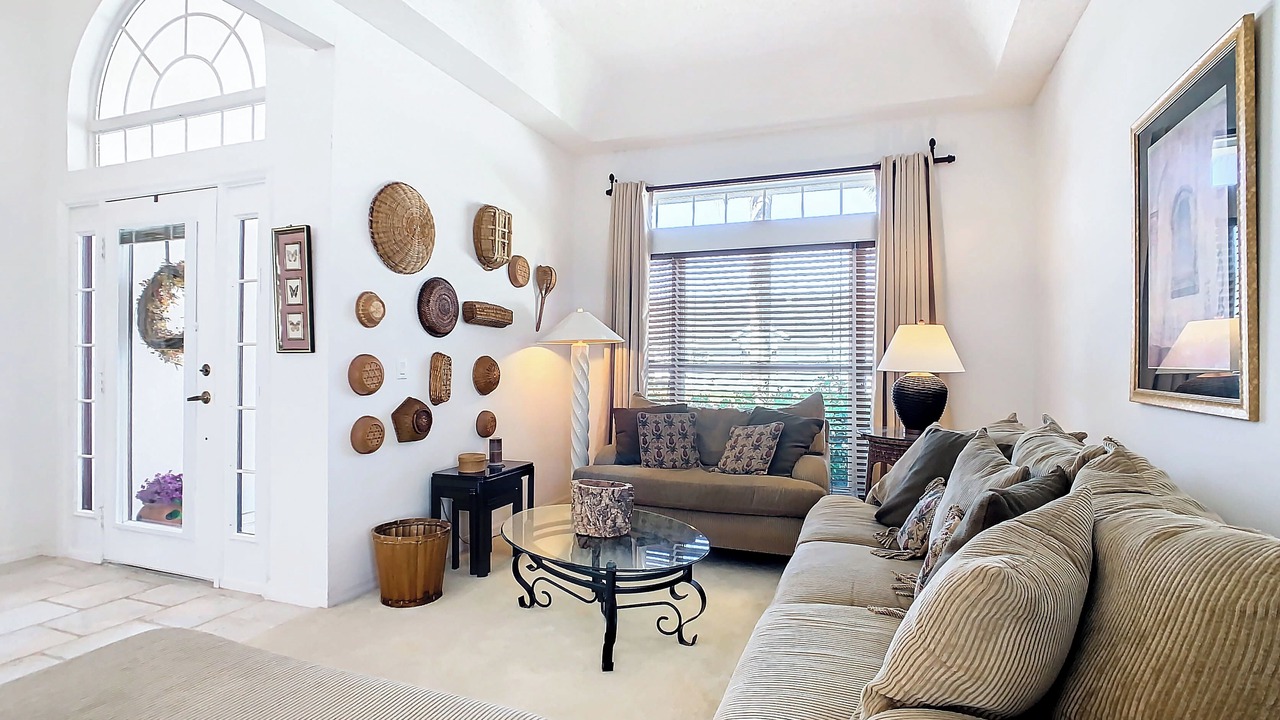 Photo of Livingroom in Bahama Bay