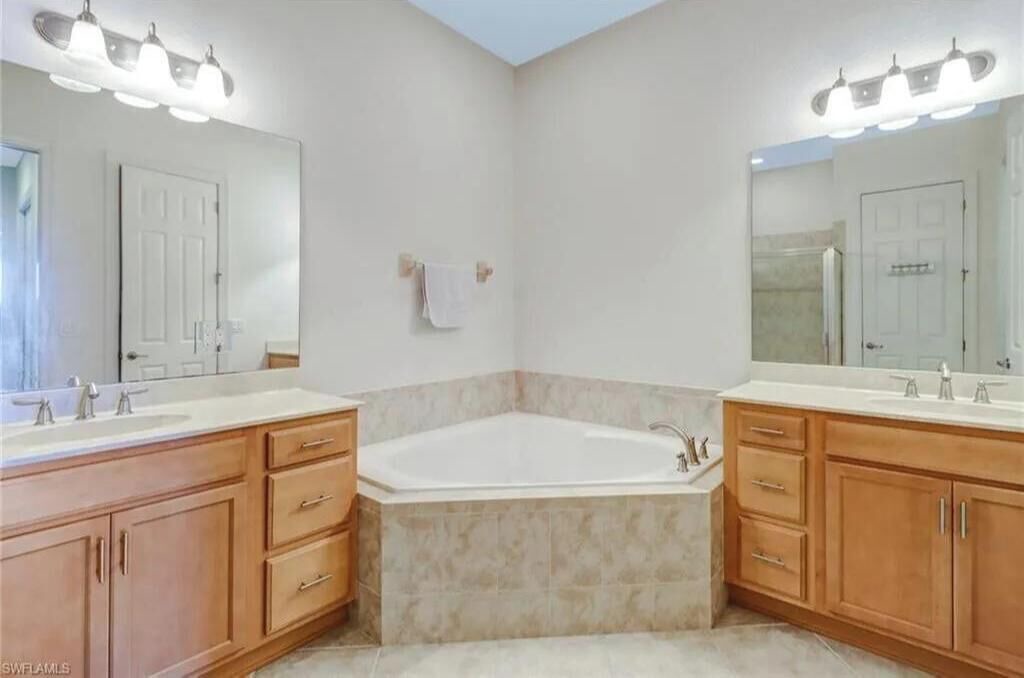 Photo of Bathroom in Bonita Springs
