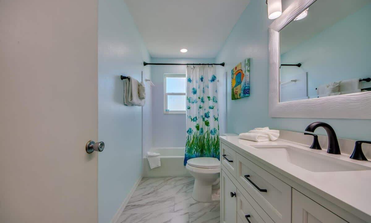 Photo of Bathroom in Fort Myers Beach