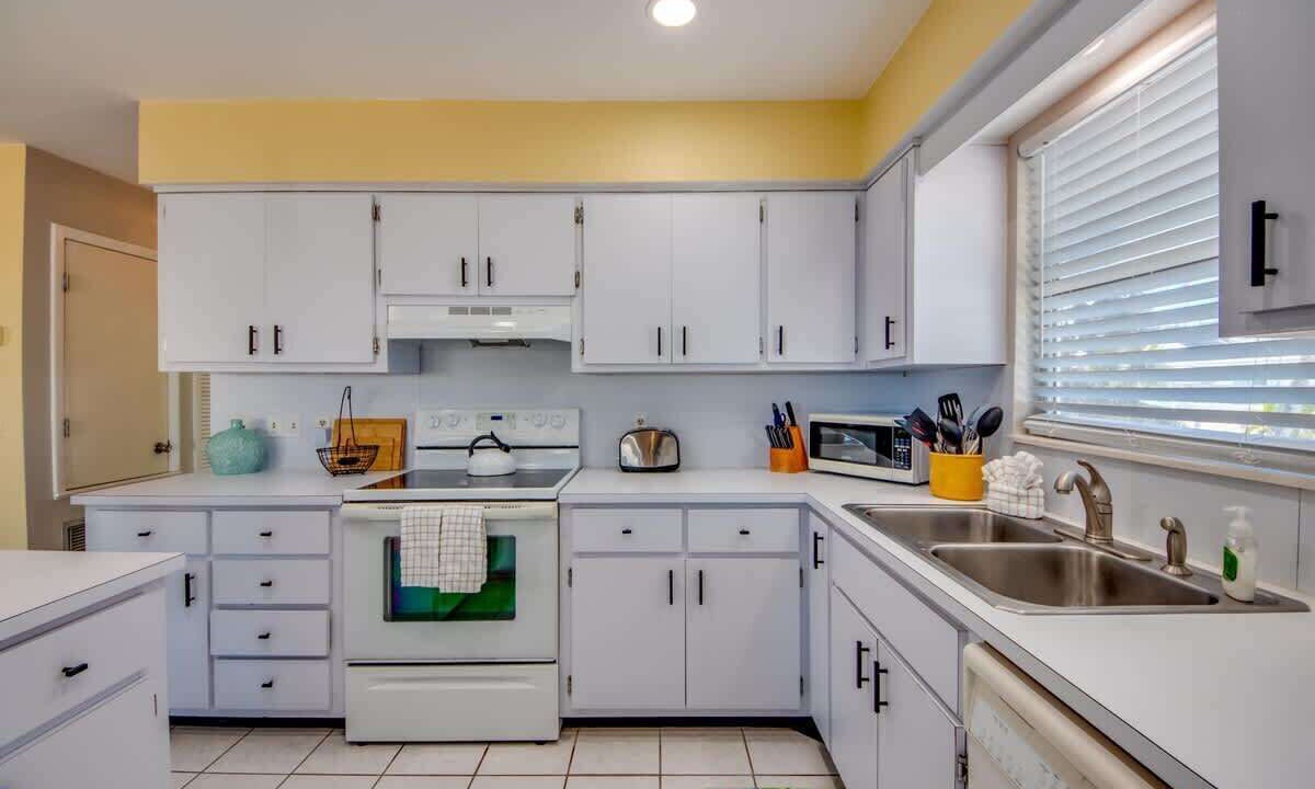 Photo of Kitchen in Fort Myers Beach