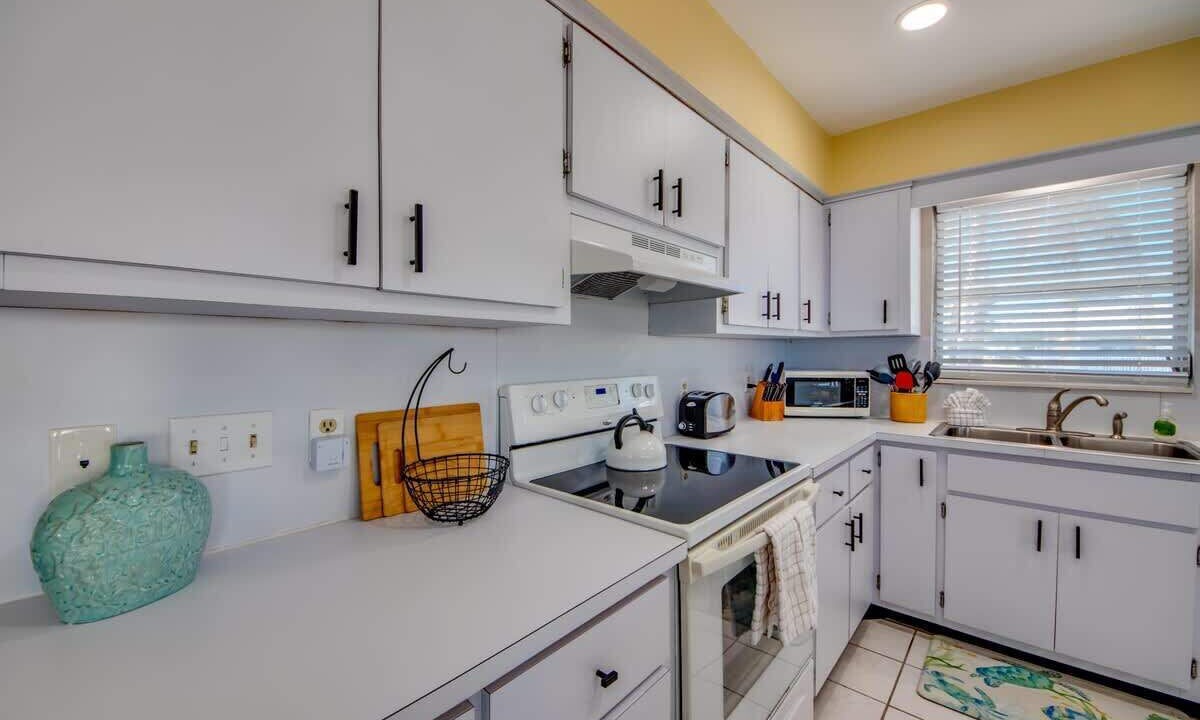 Photo of Kitchen in Fort Myers Beach