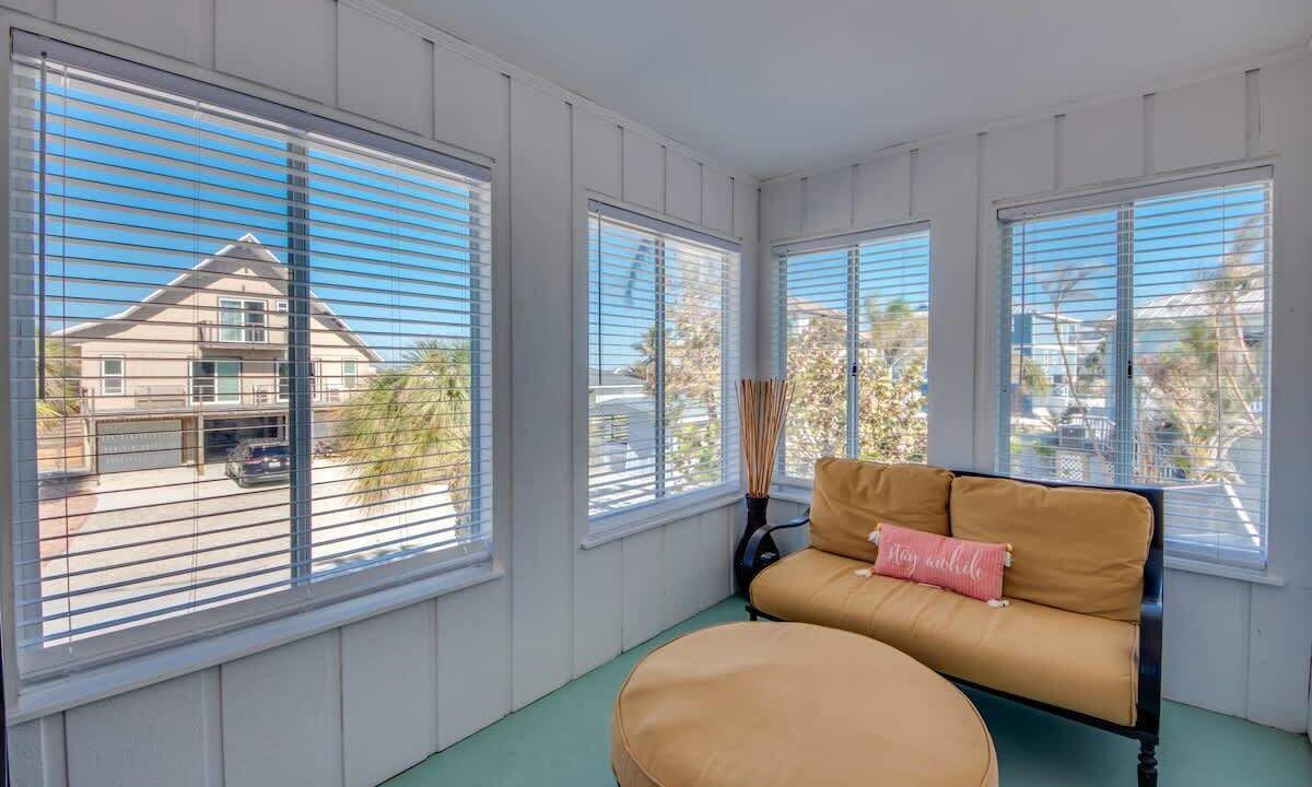 Photo of Livingroom in Fort Myers Beach