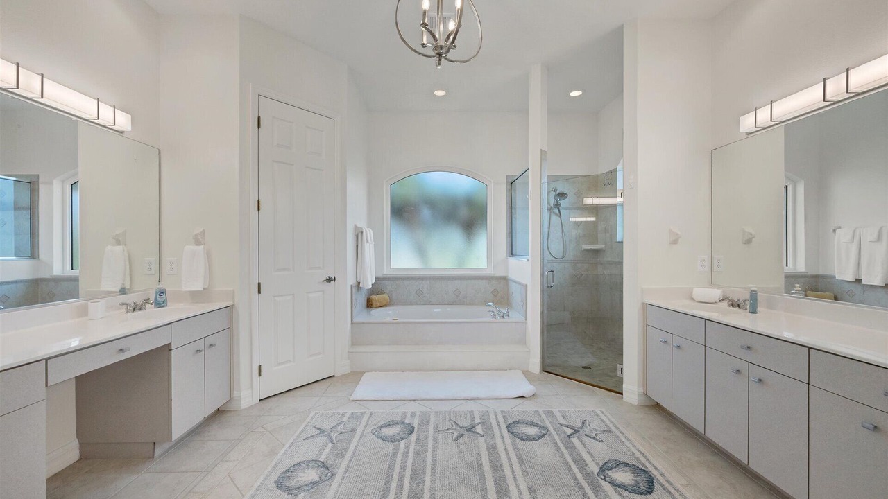 Photo of Bathroom in South Gulf Cove