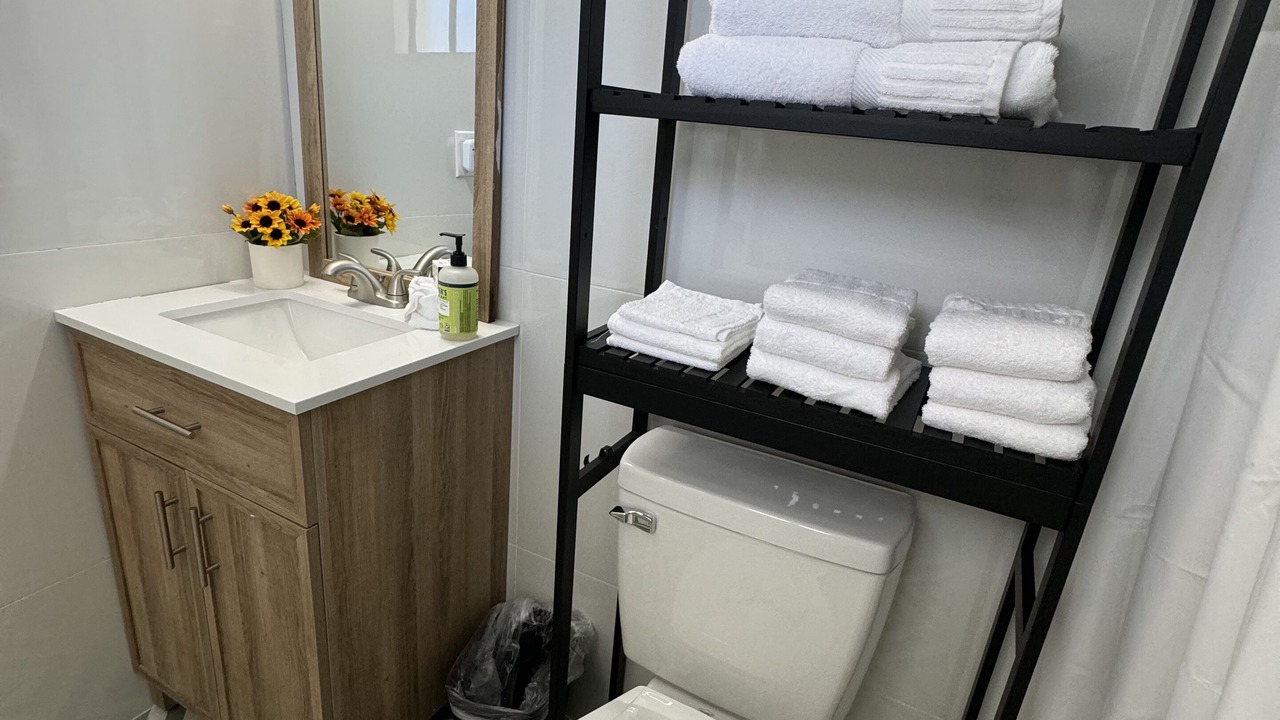 Photo of Bathroom in Isles of Capri