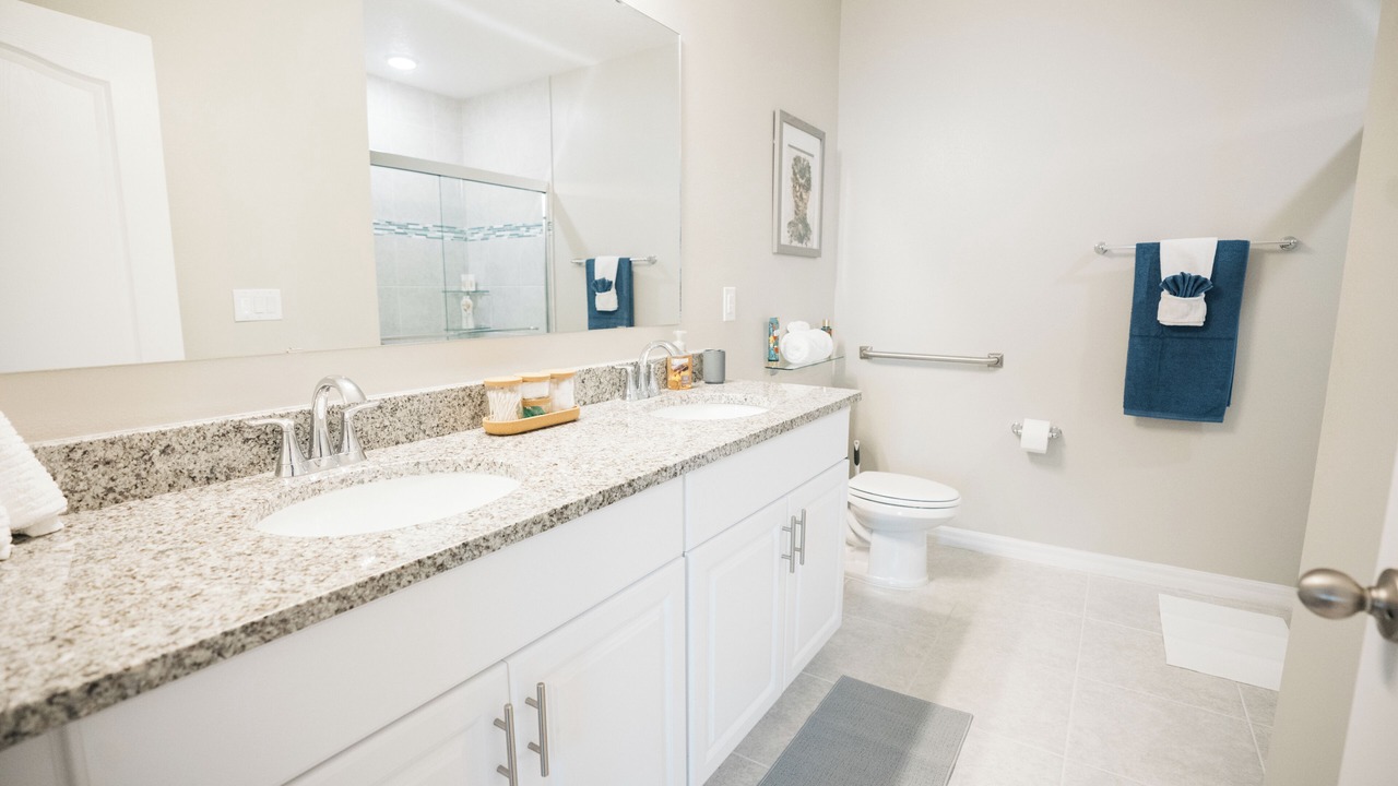 Photo of Bathroom in Port Malabar