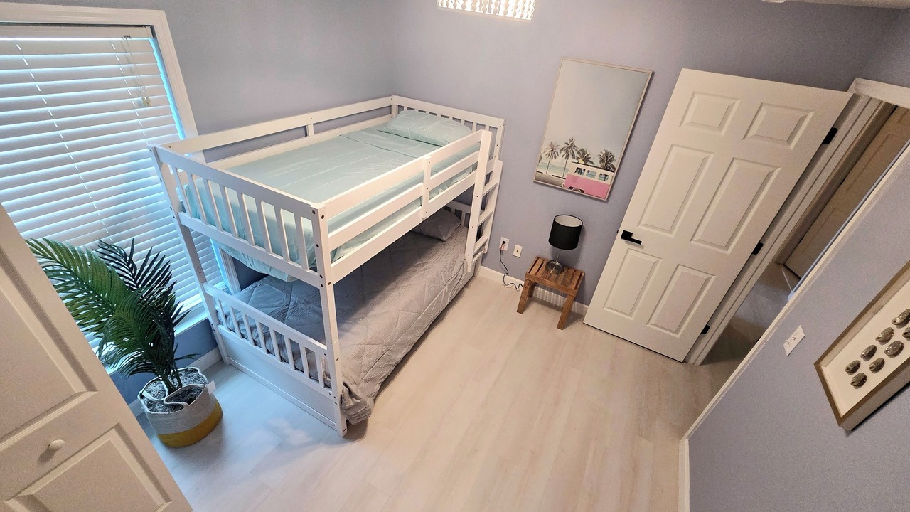 Photo of Bedroom in Laurel