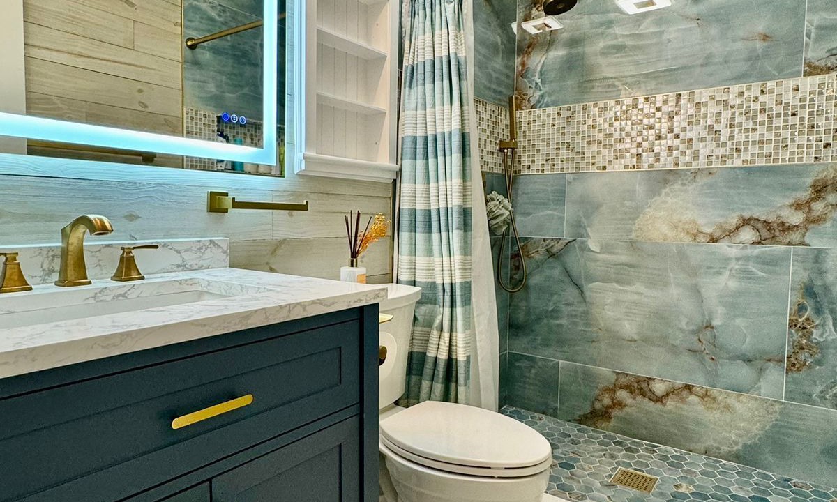 Photo of Bathroom in Laurel