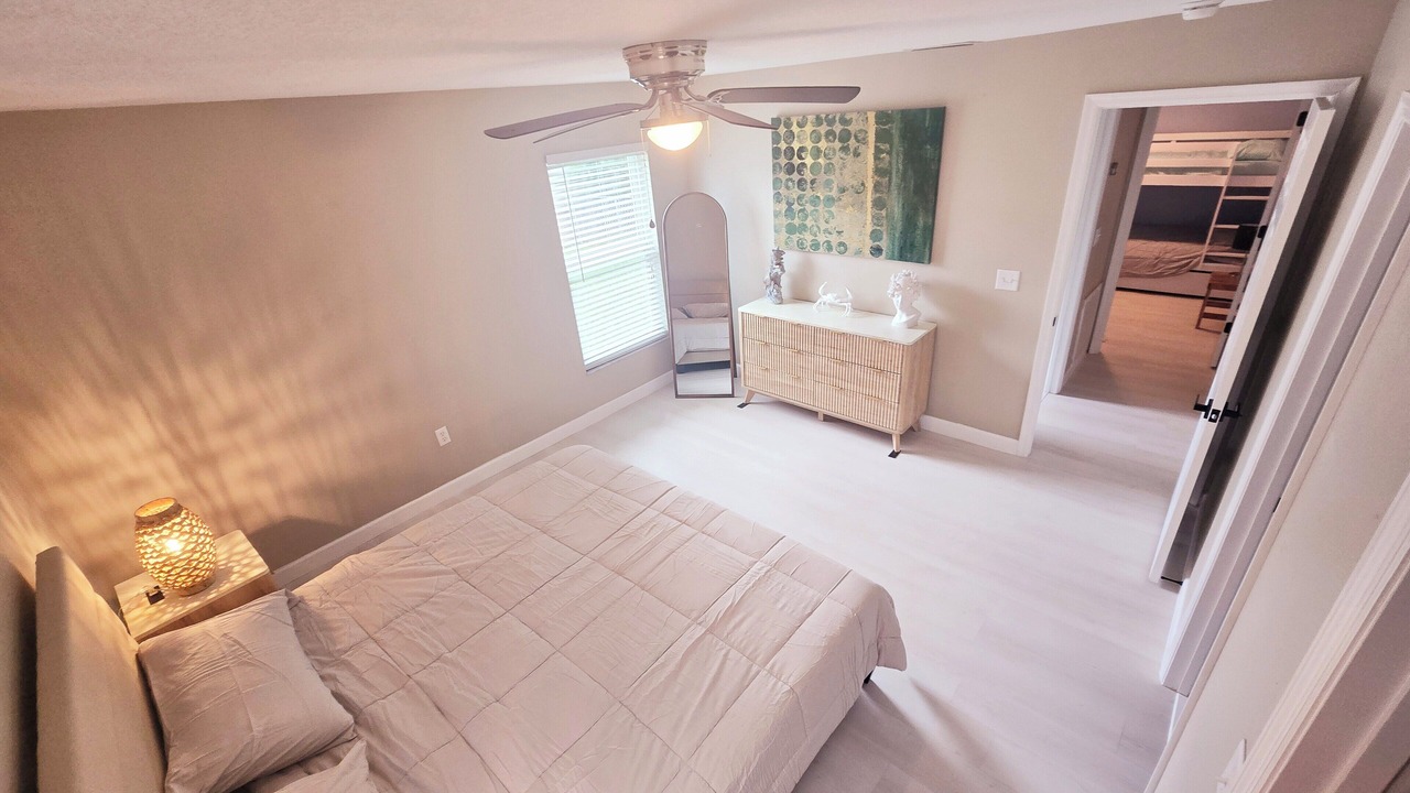 Photo of Bedroom in Laurel