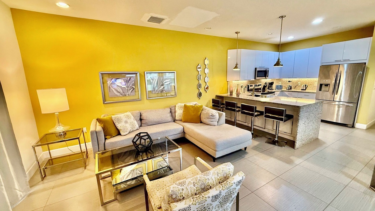 Photo of Livingroom in Westbury