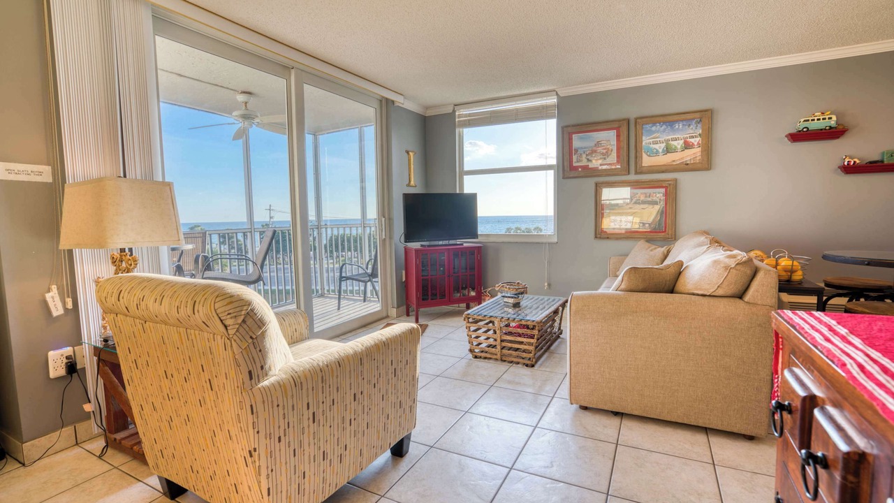 Photo of Livingroom in Bonita Springs