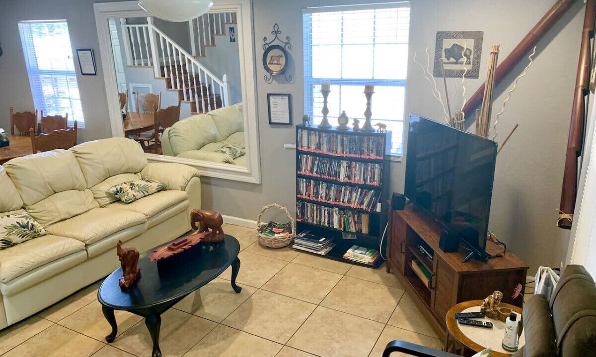 Photo of Livingroom in Winter Haven