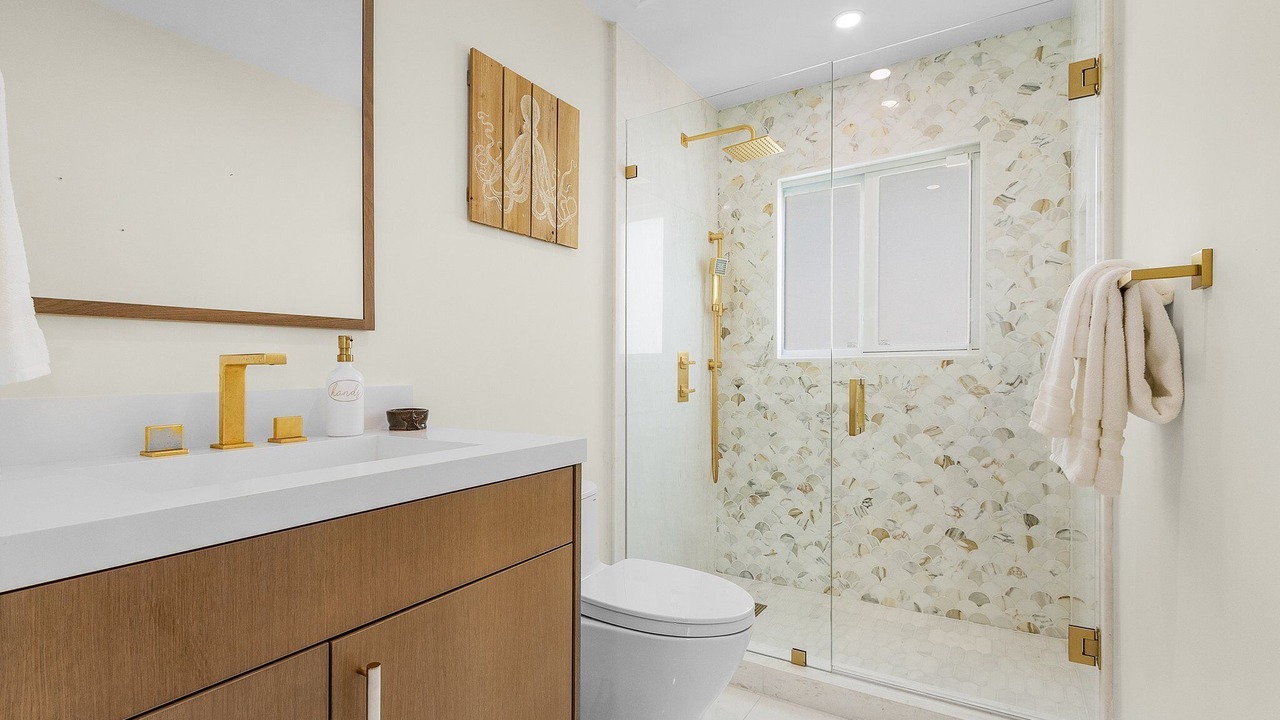 Photo of Bathroom in Saint James City