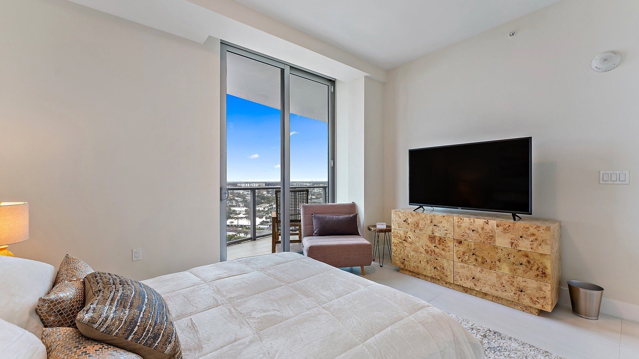 Photo of Bedroom in Singer Island