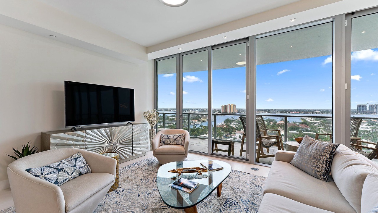 Photo of Livingroom in Singer Island