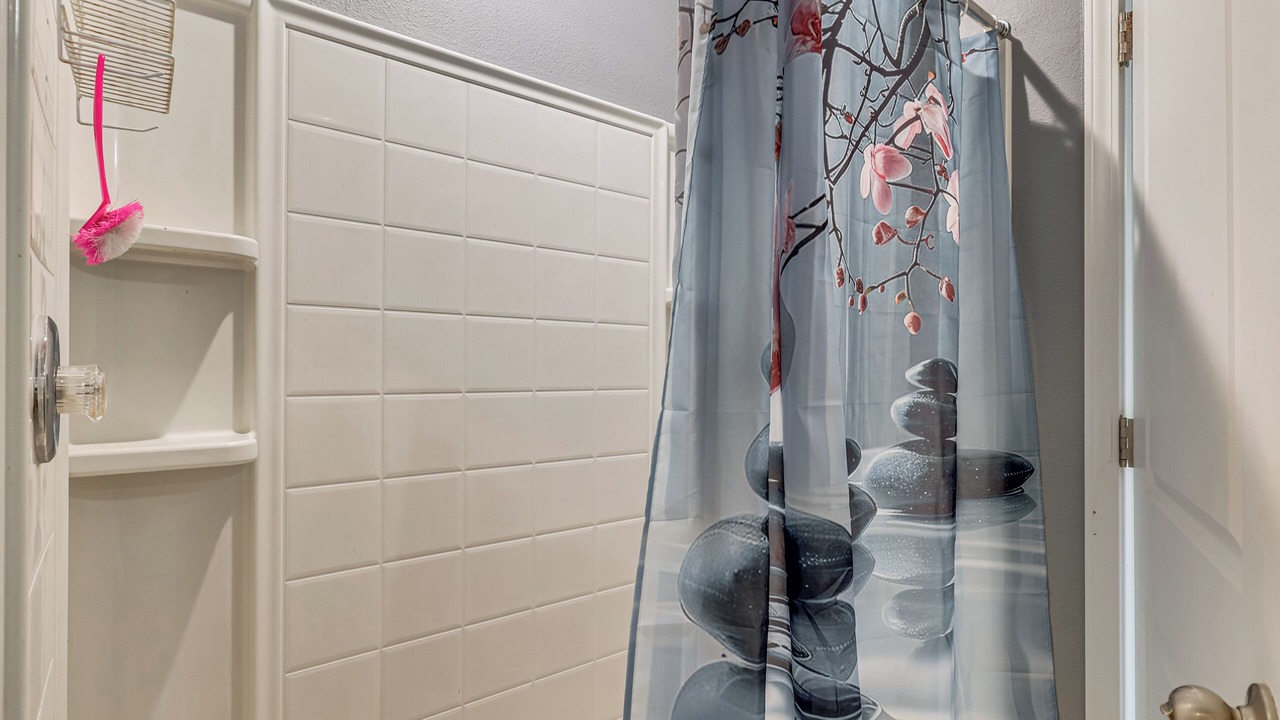 Photo of Bathroom in Sun City Center