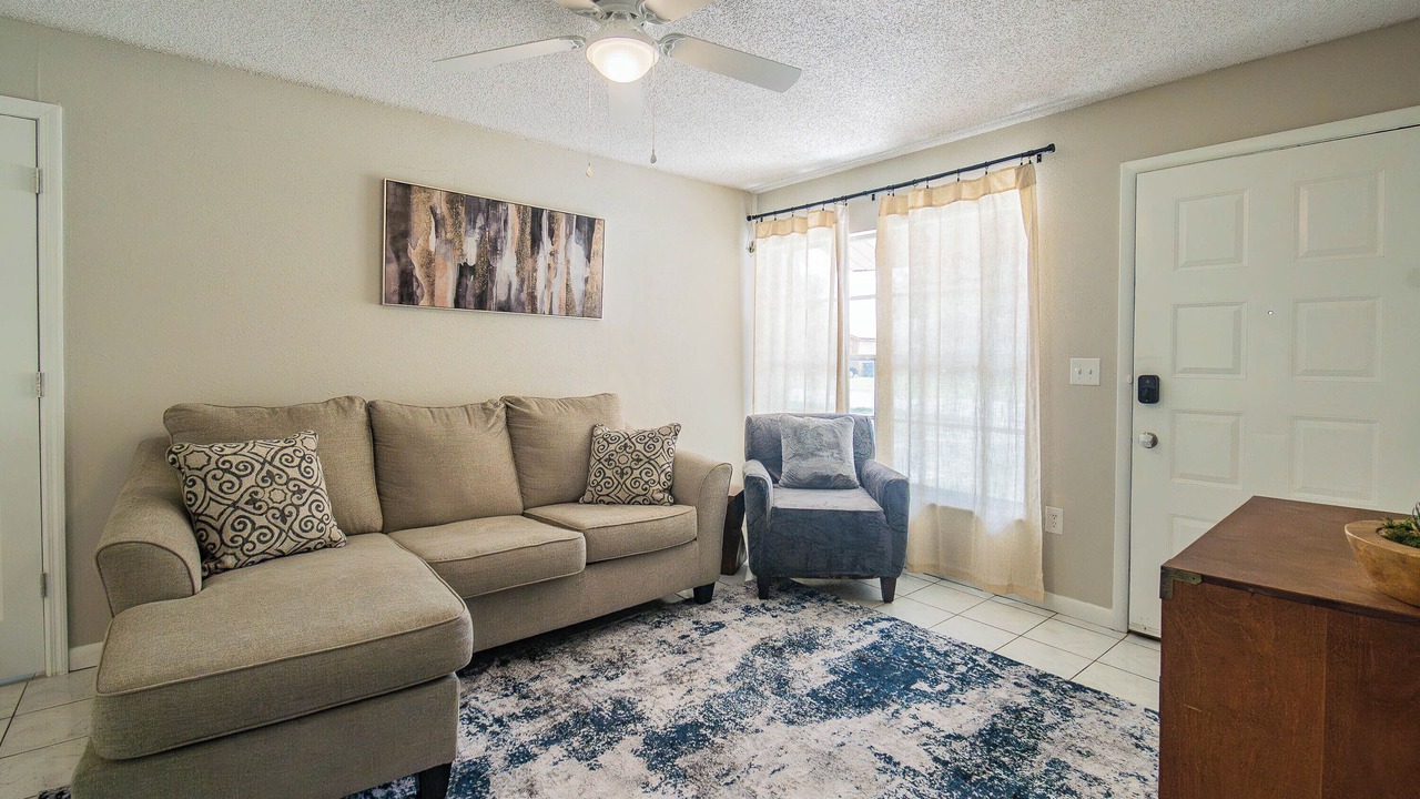 Photo of Livingroom in Jan Phyl Village