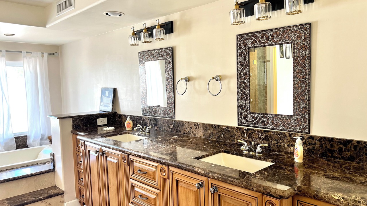 Photo of Bathroom in Homestead