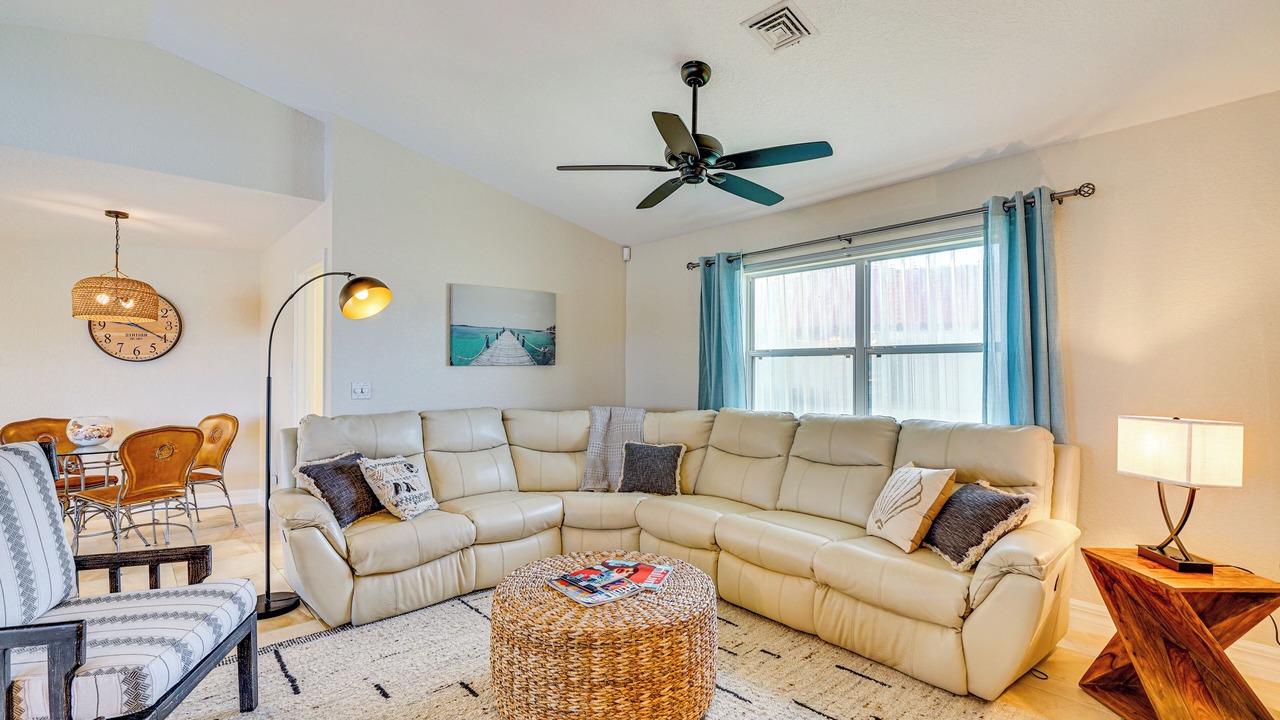 Photo of Livingroom in Punta Gorda