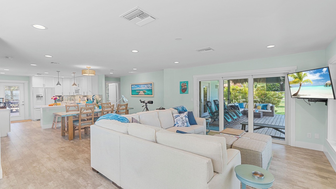Photo of Livingroom in Jensen Beach