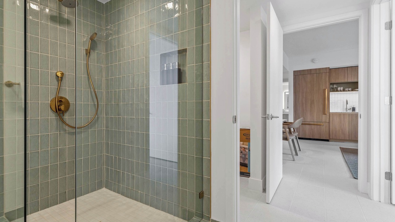 Photo of Bathroom in Downtown Miami