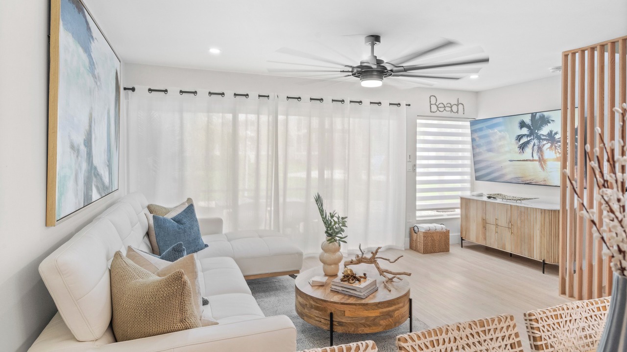 Photo of Livingroom in Key Largo