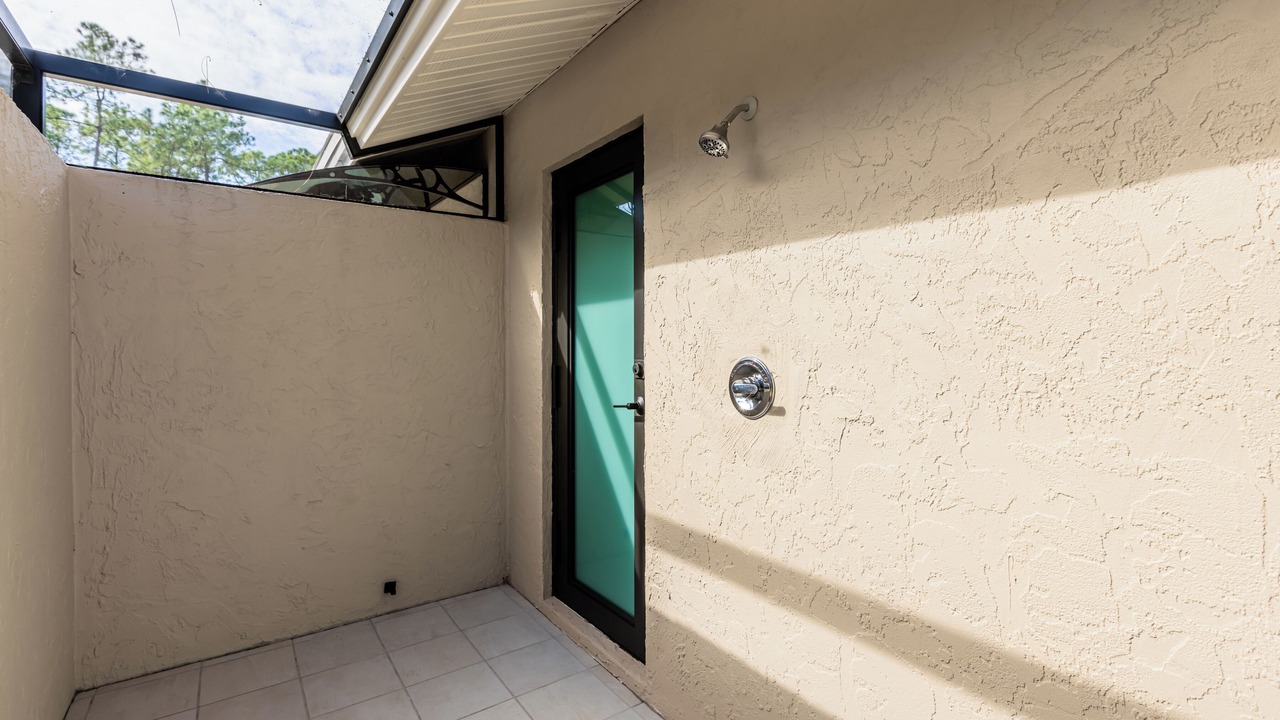Photo of Outdoor in Naples