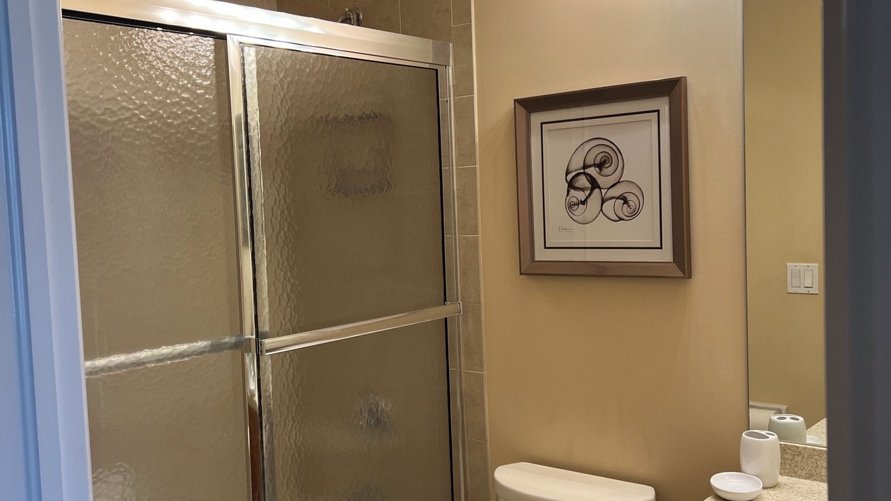 Photo of Bathroom in Naples