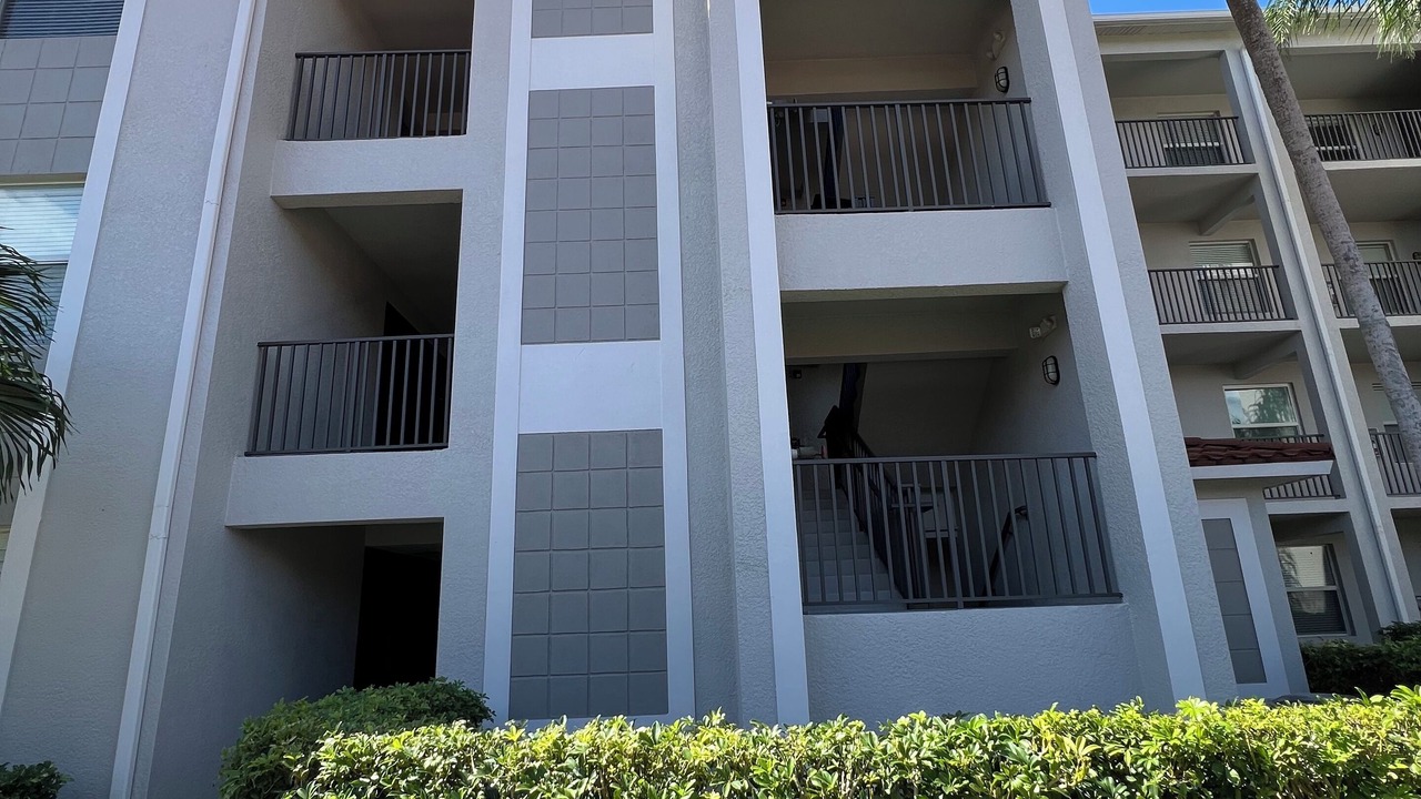 Photo of Outdoor in Naples