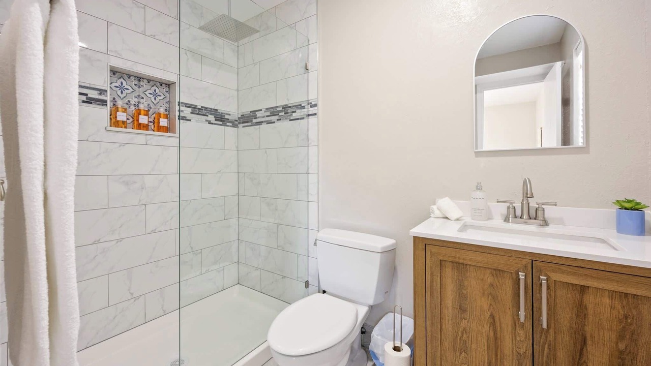 Photo of Bathroom in Tropic