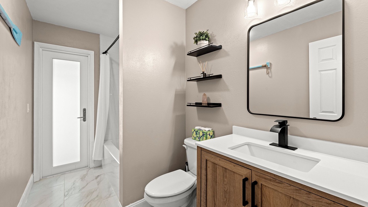 Photo of Bathroom in River Park