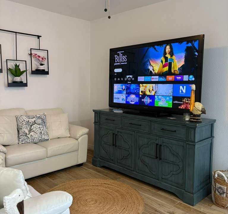 Photo of Livingroom in Westchase