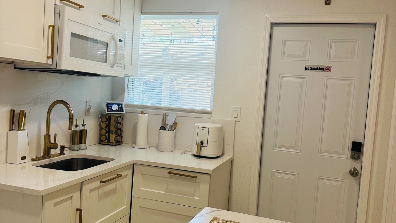 Photo of Kitchen in Lake Magdalene