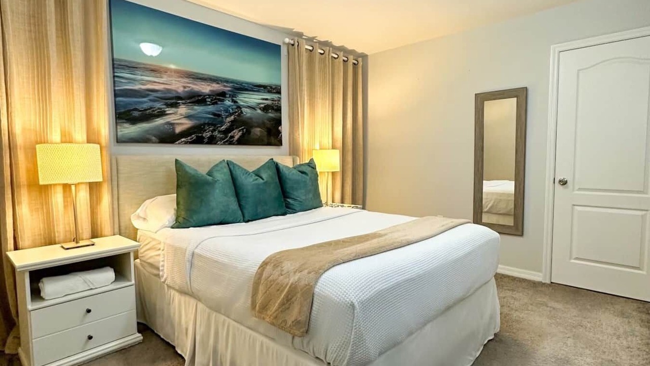Photo of Bedroom in Thousand Oaks