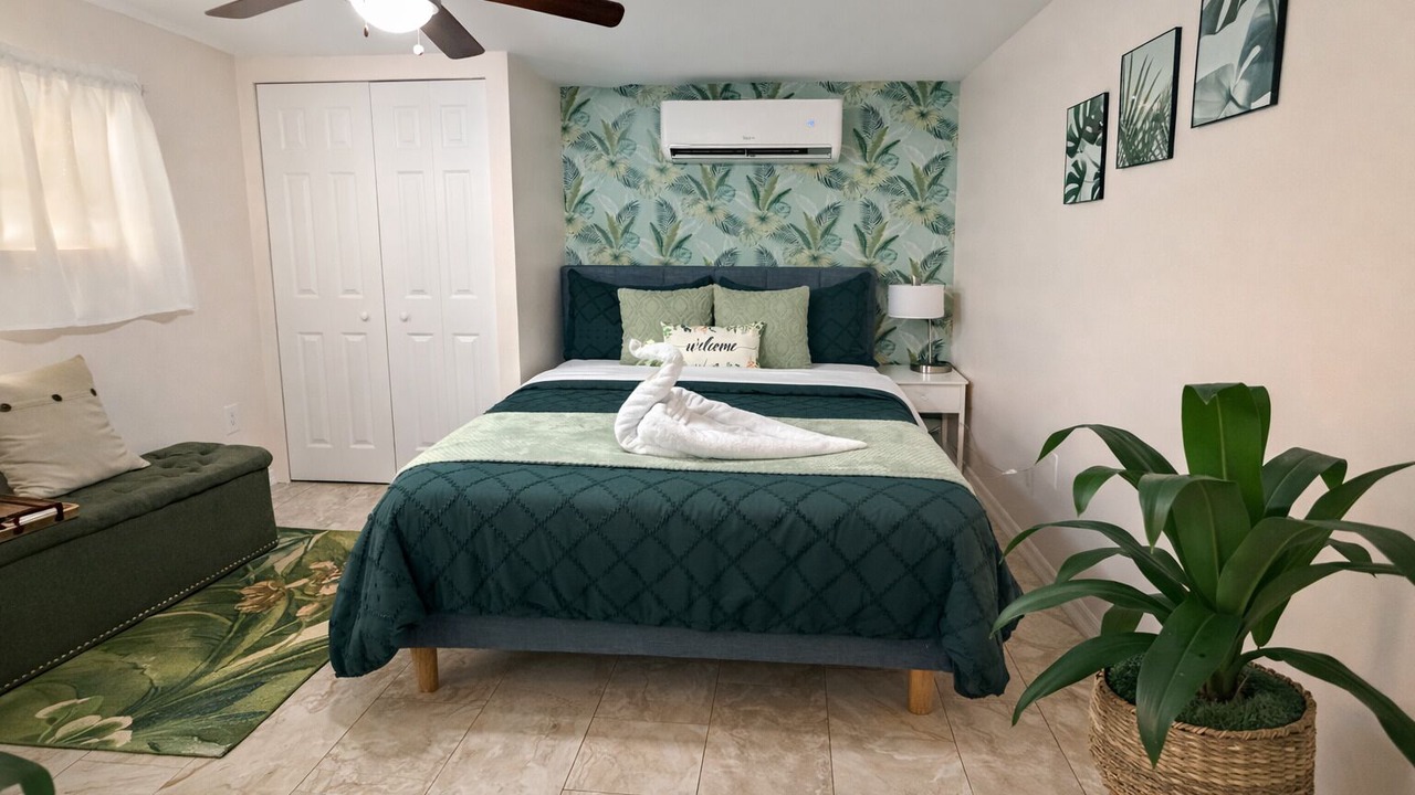 Photo of Bedroom in Pinellas Park