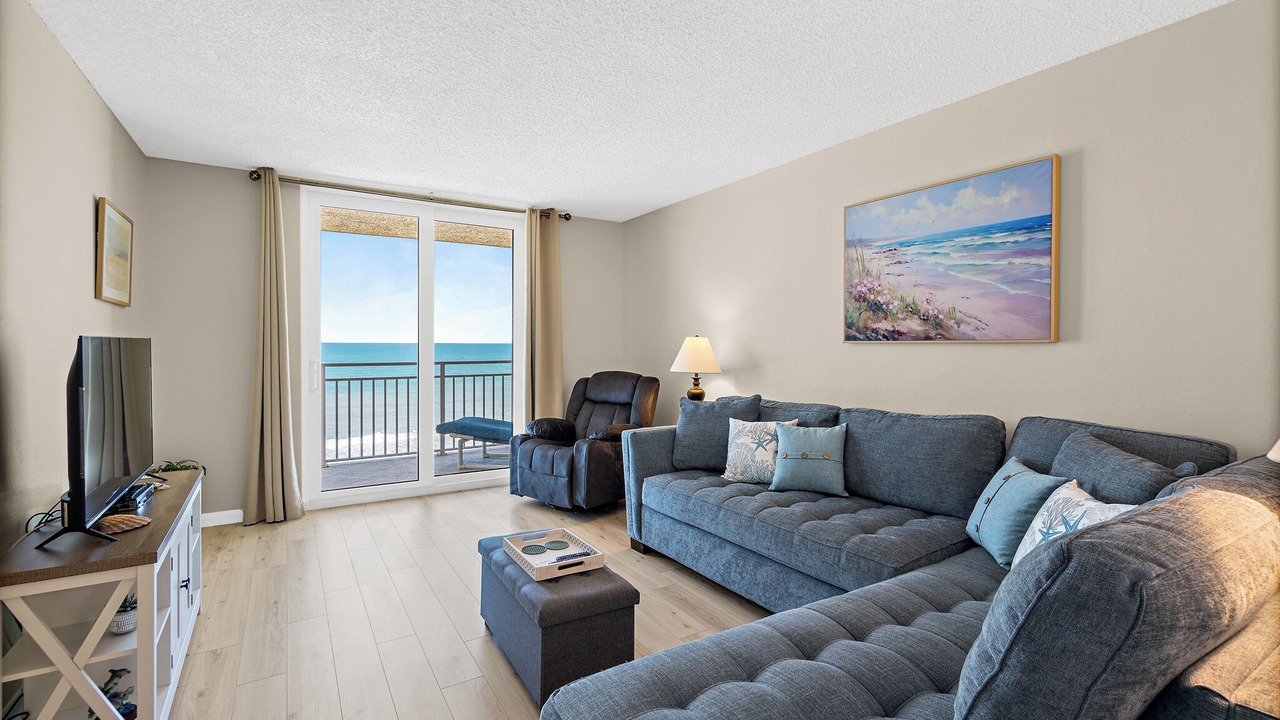 Photo of Livingroom in Indian Harbour Beach