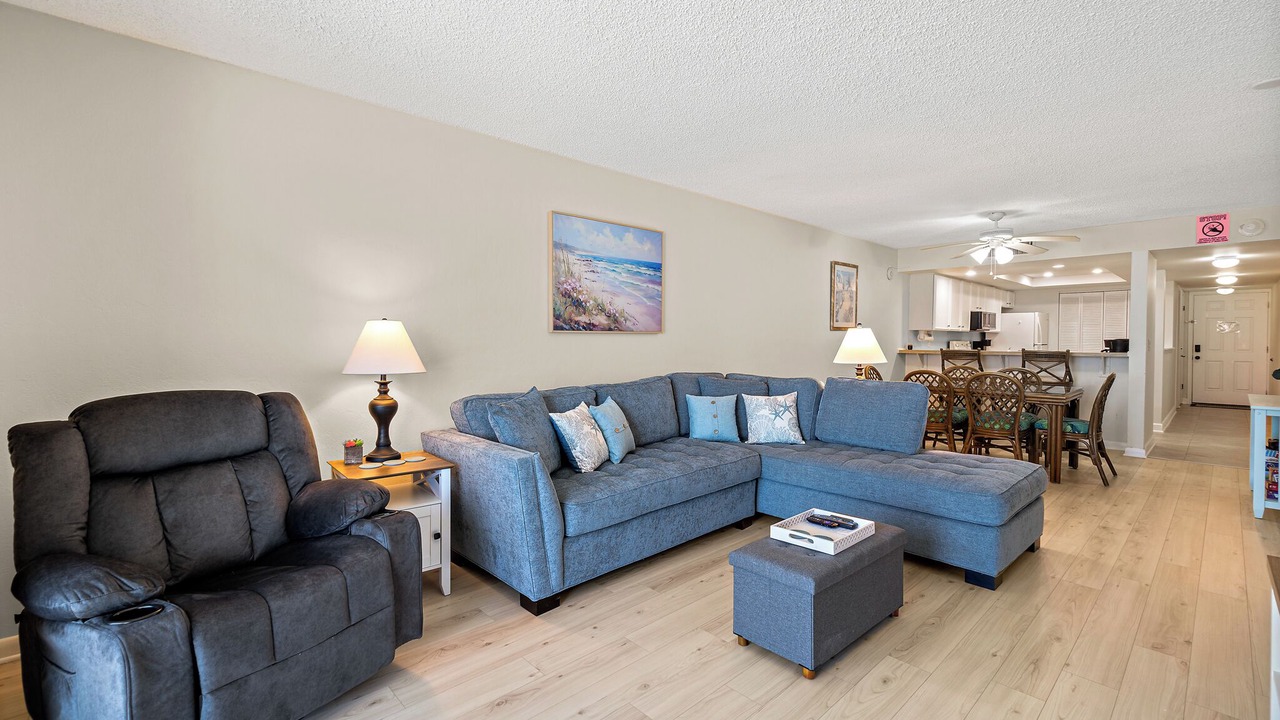 Photo of Livingroom in Indian Harbour Beach