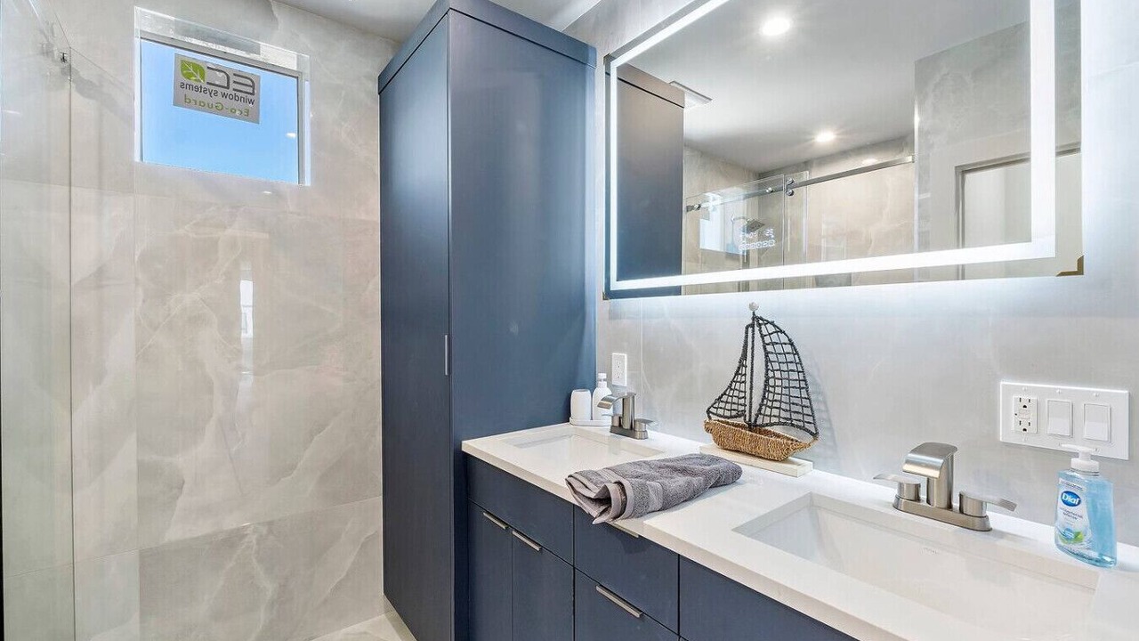 Photo of Bathroom in Paradise Point
