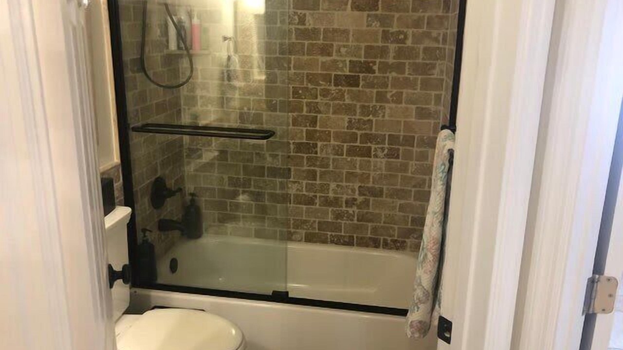 Photo of Bathroom in Rock Harbor