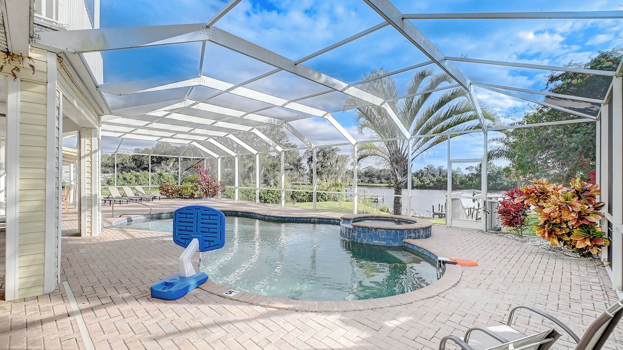 Photo of Outdoor in Alva