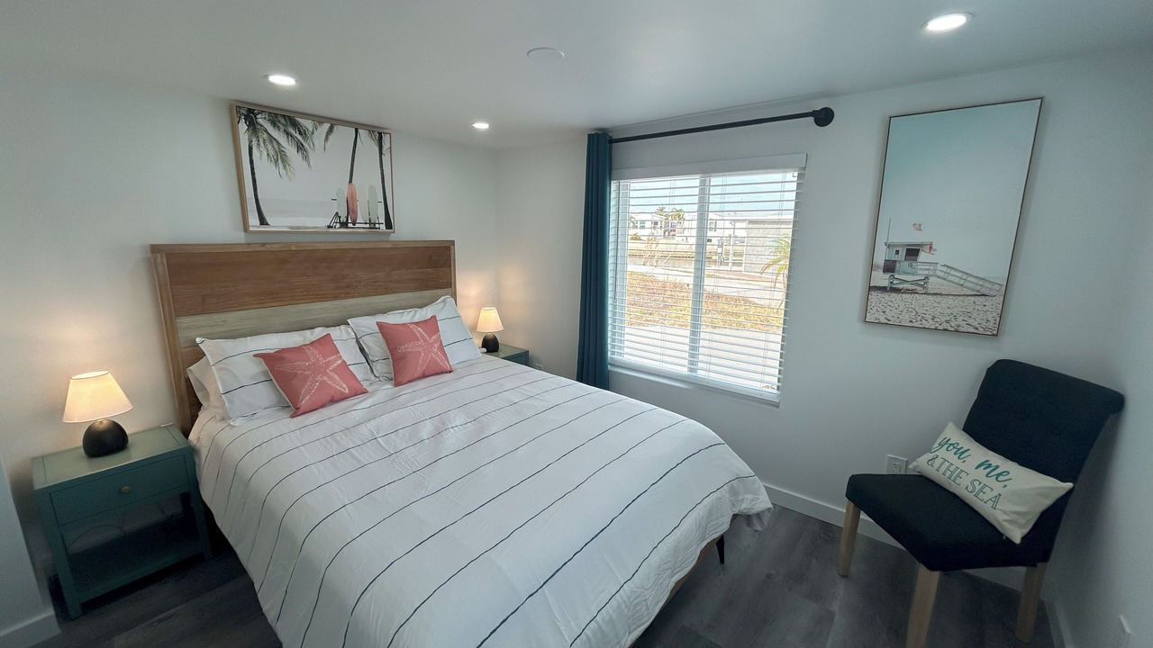 Photo of Bedroom in Saint James City